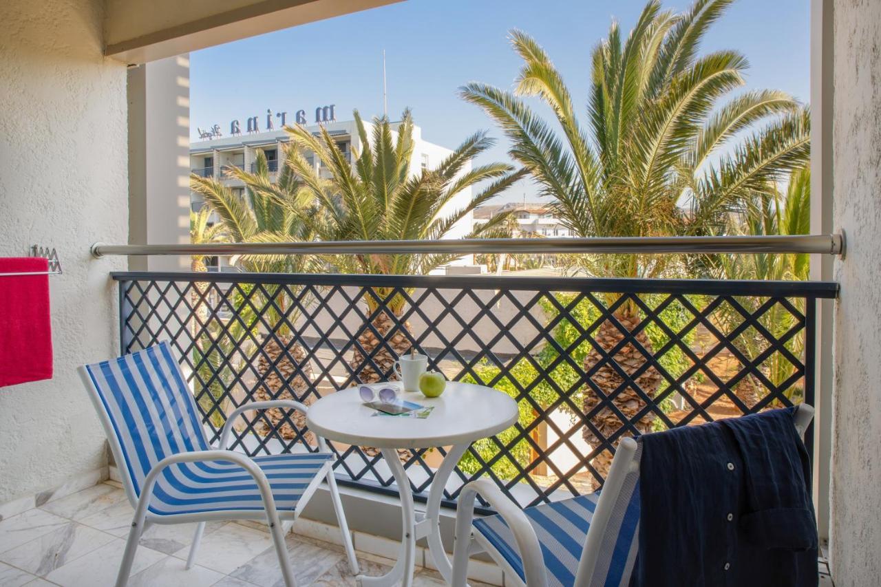 גובס Sol Marina Beach Crete מראה חיצוני תמונה
